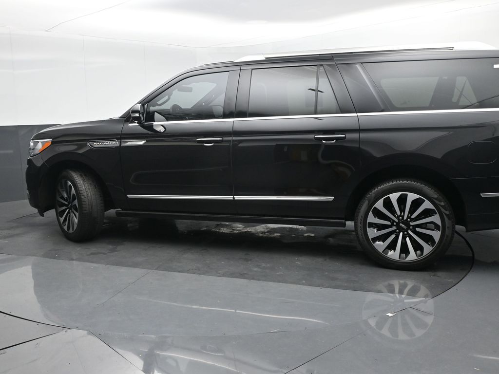 2024 Lincoln Navigator Reserve L