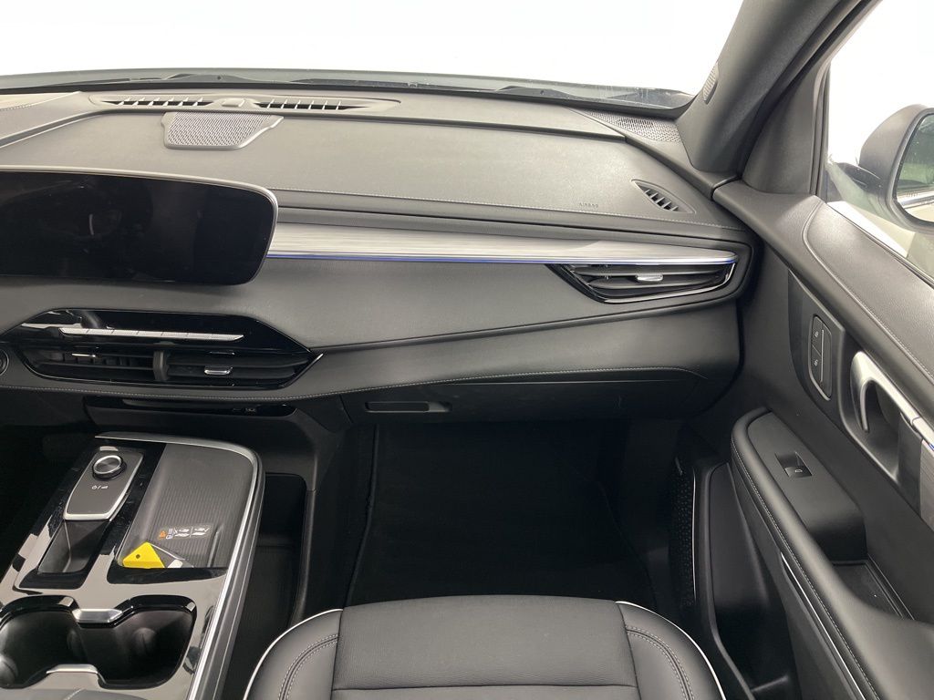 Thumbnail: 2025 Buick Enclave - 21