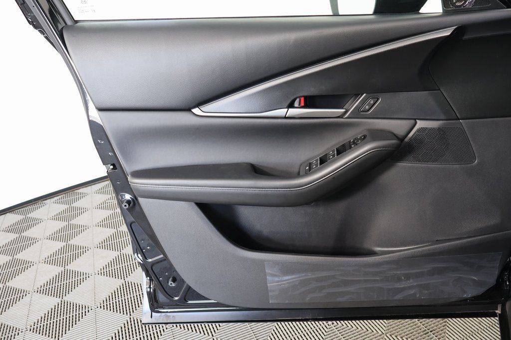 Thumbnail: 2026 Mazda CX-30 - 8