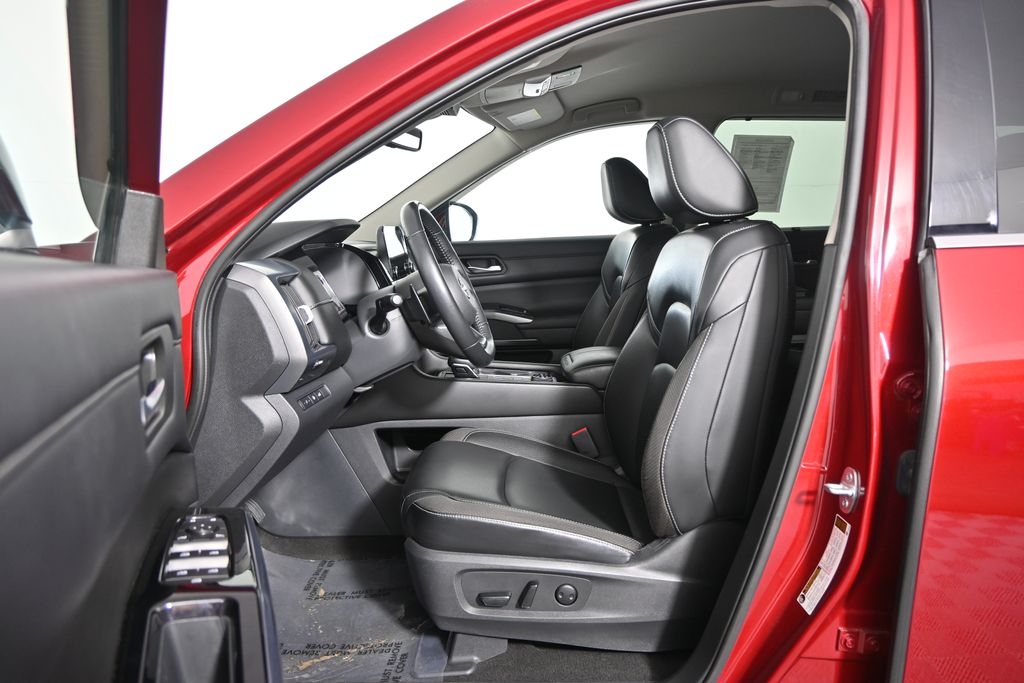 2023 Nissan Pathfinder SL - Photo 22