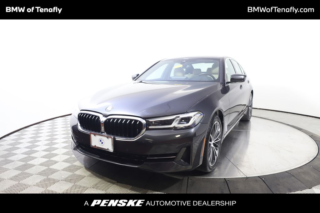 Thumbnail: 2023 BMW 5 Series - 1