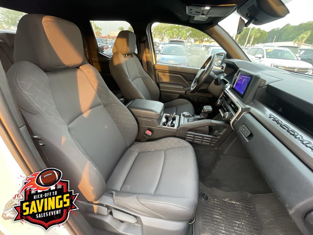Used 2025 Toyota Tacoma Truck