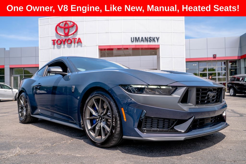 2025 Ford Mustang Dark Horse's photo