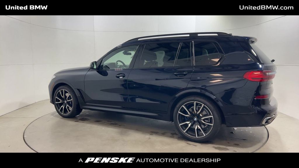 2022 BMW X7 xDrive40i 6