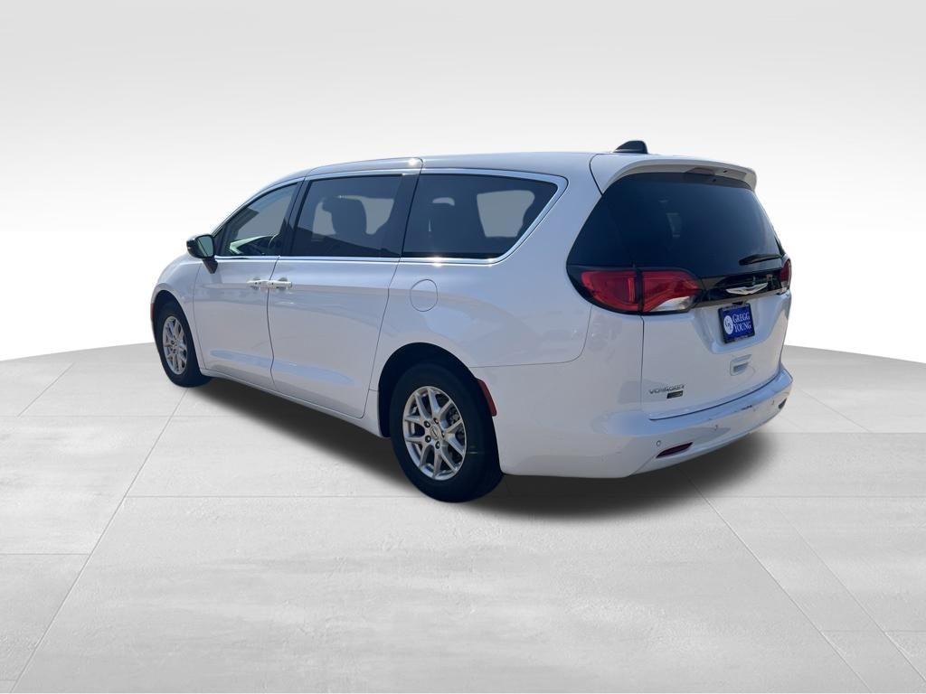 Used 2024 Chrysler Voyager Van