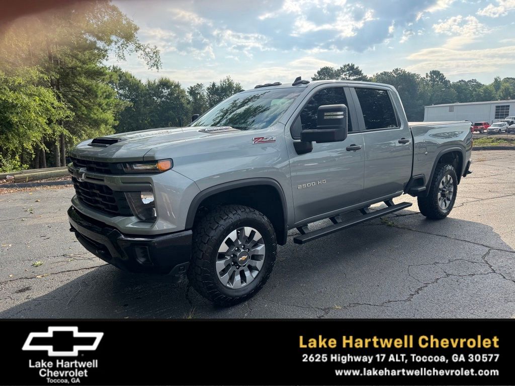 2024 Chevrolet Silverado 2500HD Custom Crew Cab 4WD