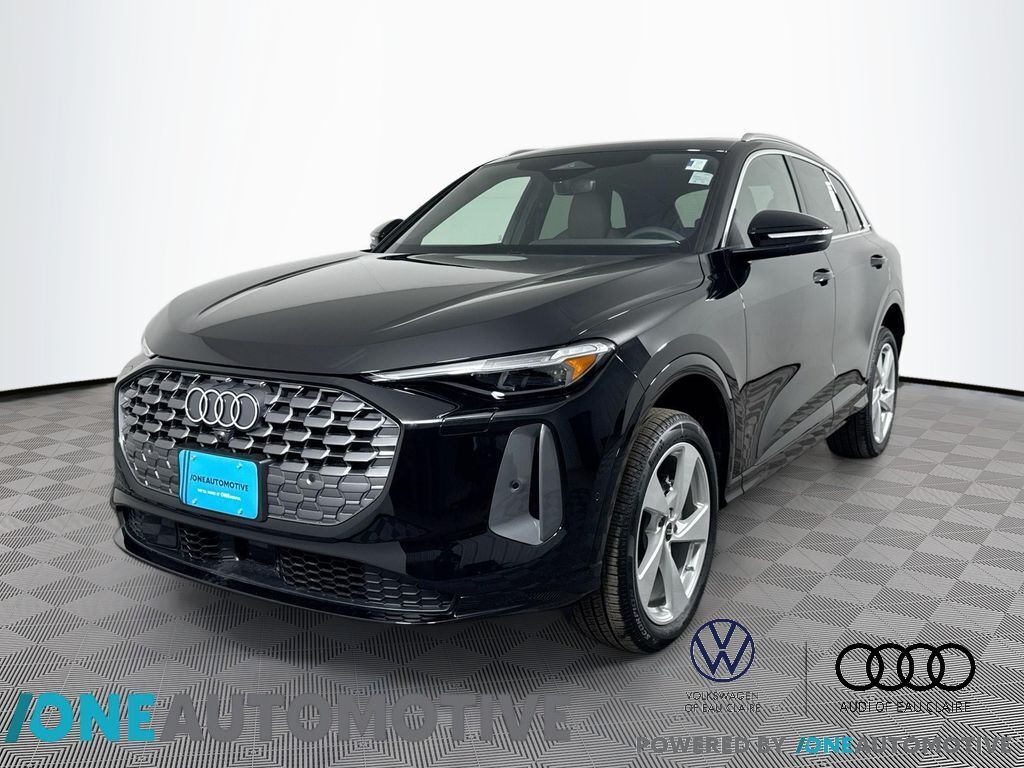 Black 2025 Audi Q5 quattro Premium Plus 40 TFSI SUV / Crossover All-Wheel Drive 7-Speed Automatic