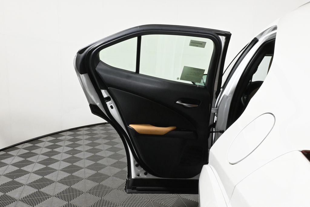 Thumbnail: 2025 Lexus UX - 29