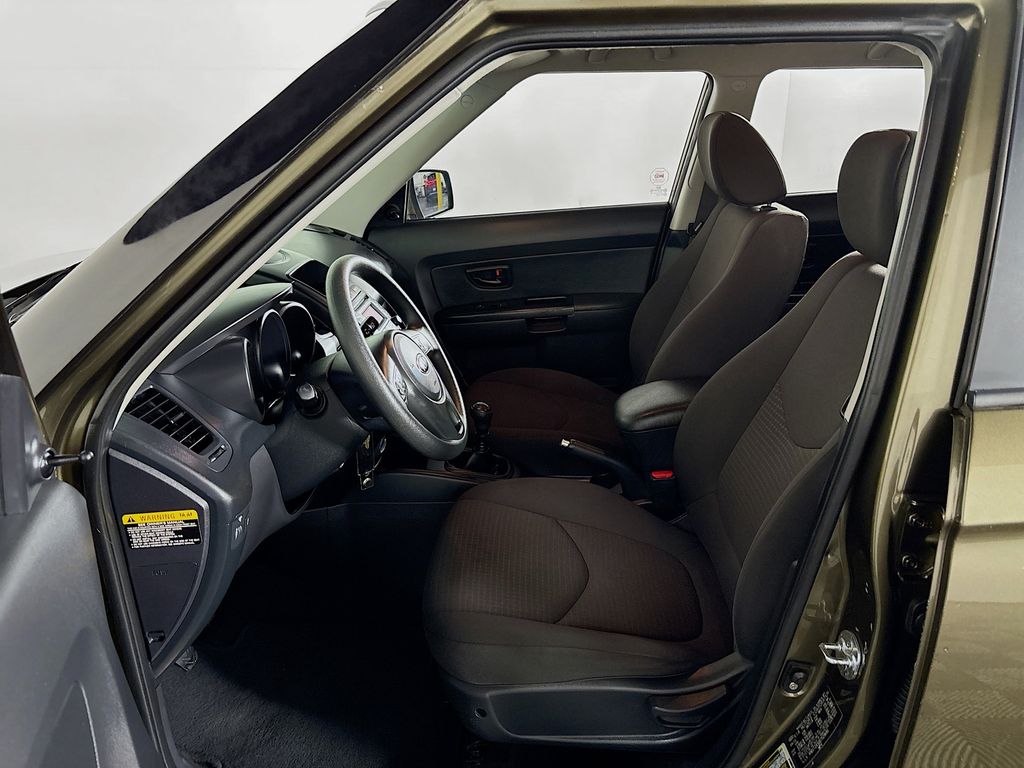 2013 Kia Soul Base