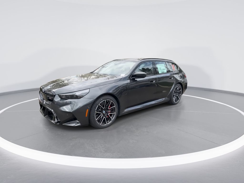 Thumbnail: 2026 BMW M5 - 4