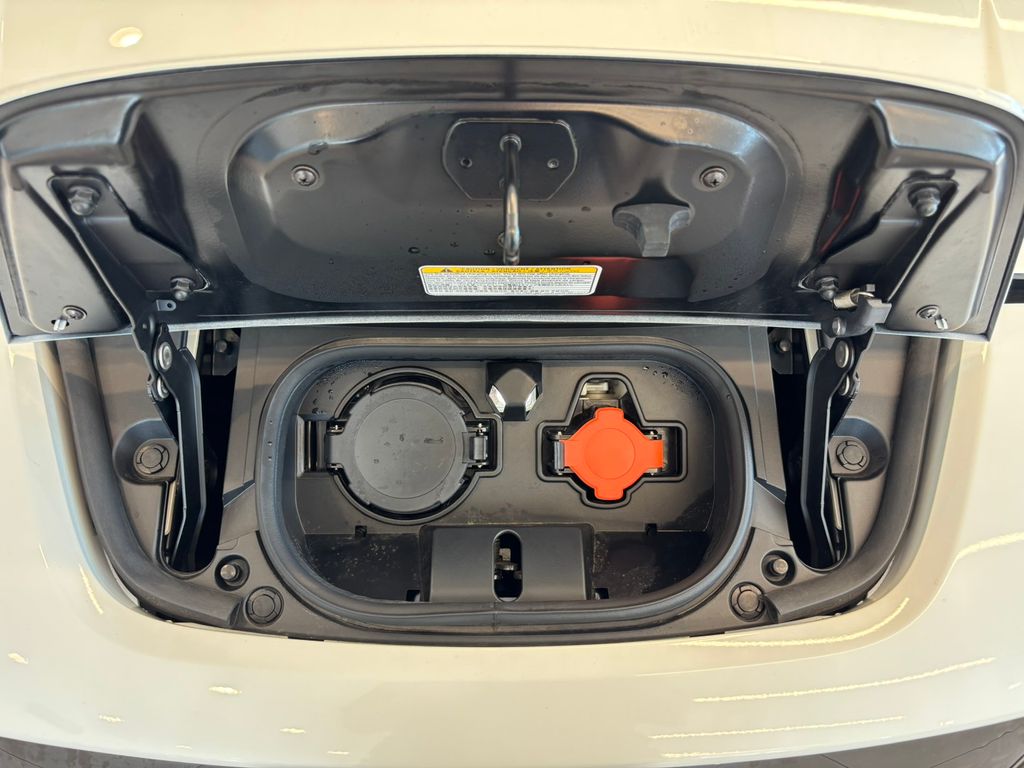 2024 Nissan Leaf SV Plus