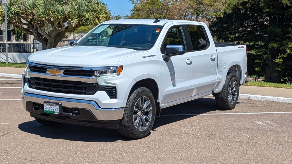 Used 2023 Chevrolet Silverado 1500 LT 4D Crew Cab