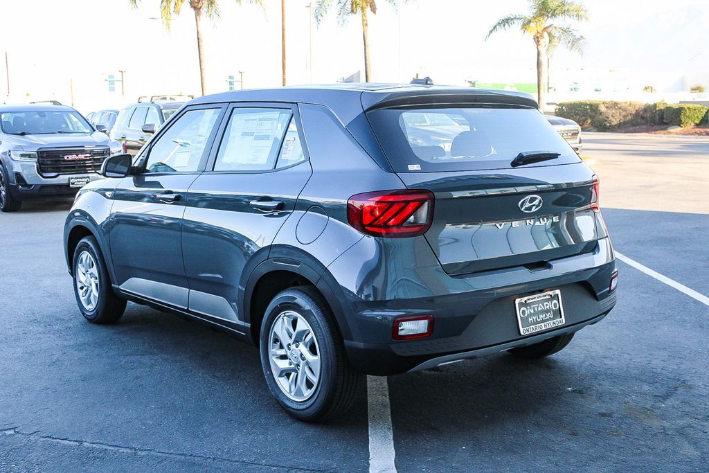New 2026 Gray Hyundai SE image 7