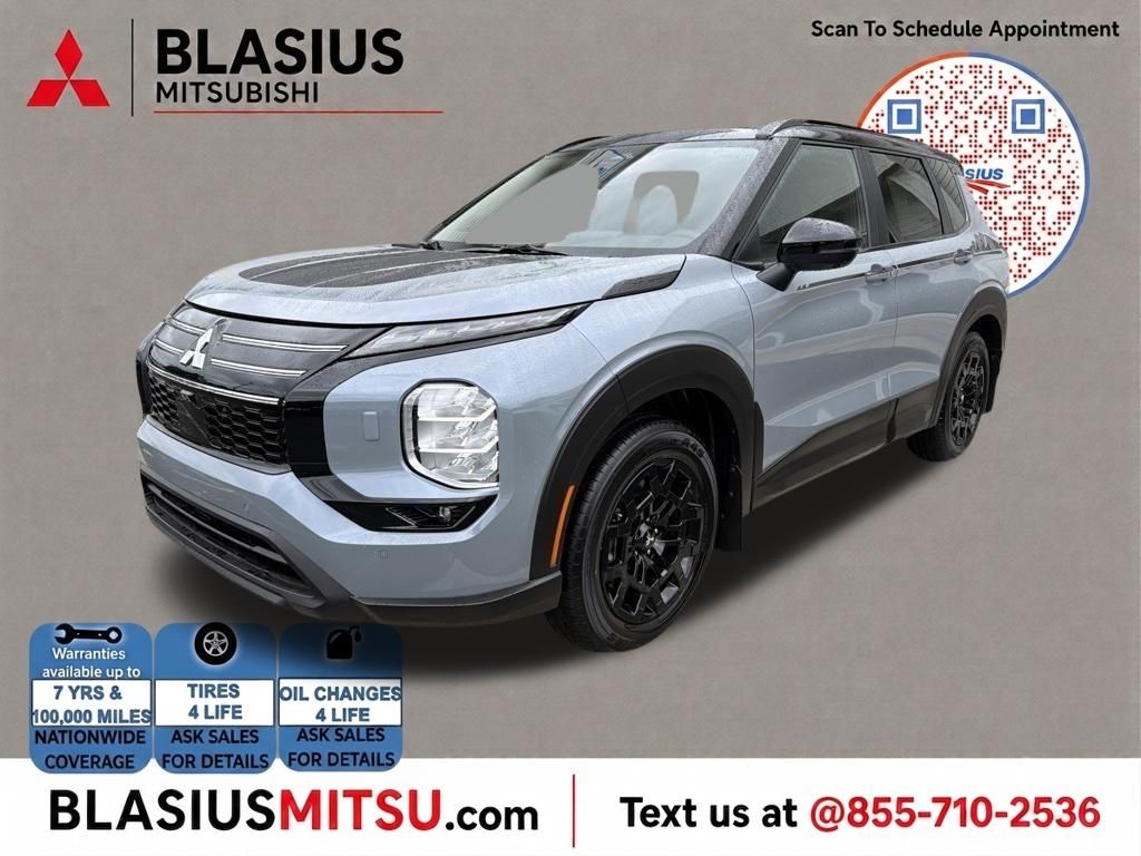 Moonstone Gray/Black Roof 2026 Mitsubishi Outlander SUV / Crossover All-Wheel Drive Continuously Variable Transmission