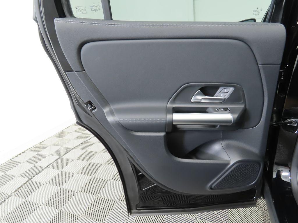 Thumbnail: 2025 Mercedes-Benz GLA - 27