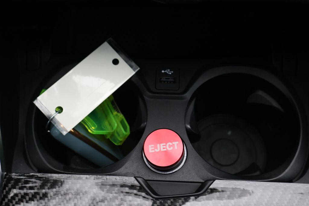 Thumbnail: 2022 BMW M3 - 22