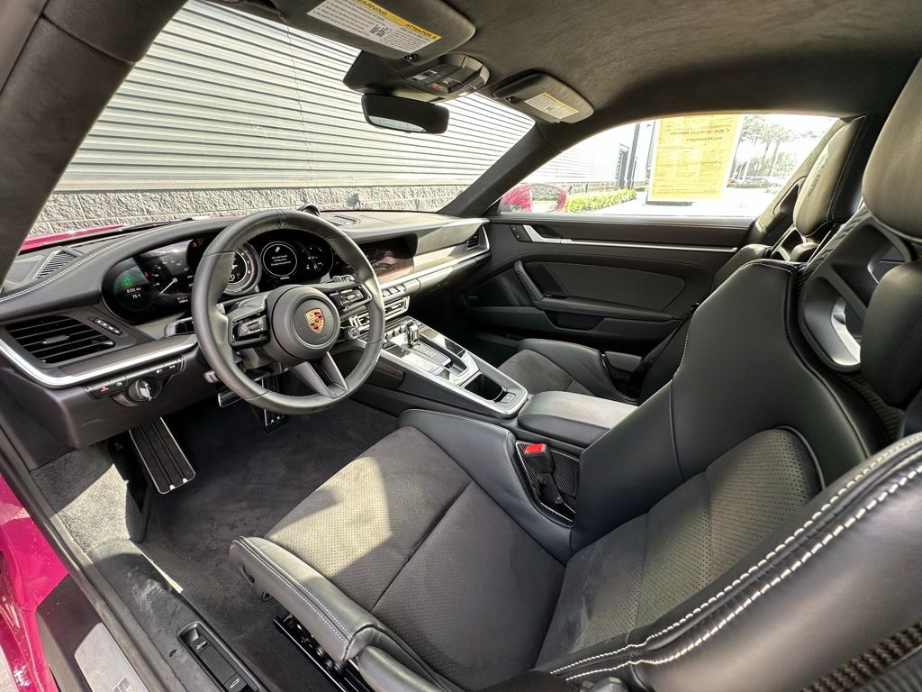 2024 Porsche 911 Turbo S 4