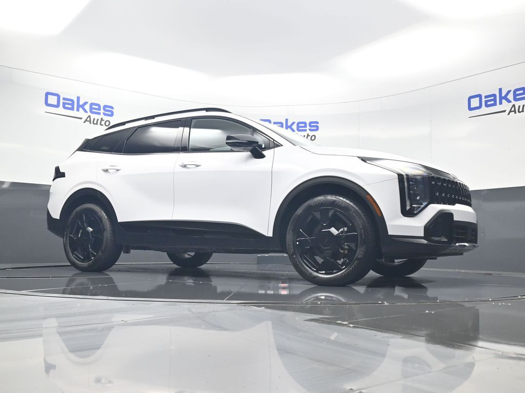 2026 Glacial White Pearl Kia Sportage X-Line AWD SUV