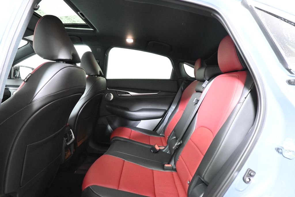 2025 INFINITI QX55 Sensory 32