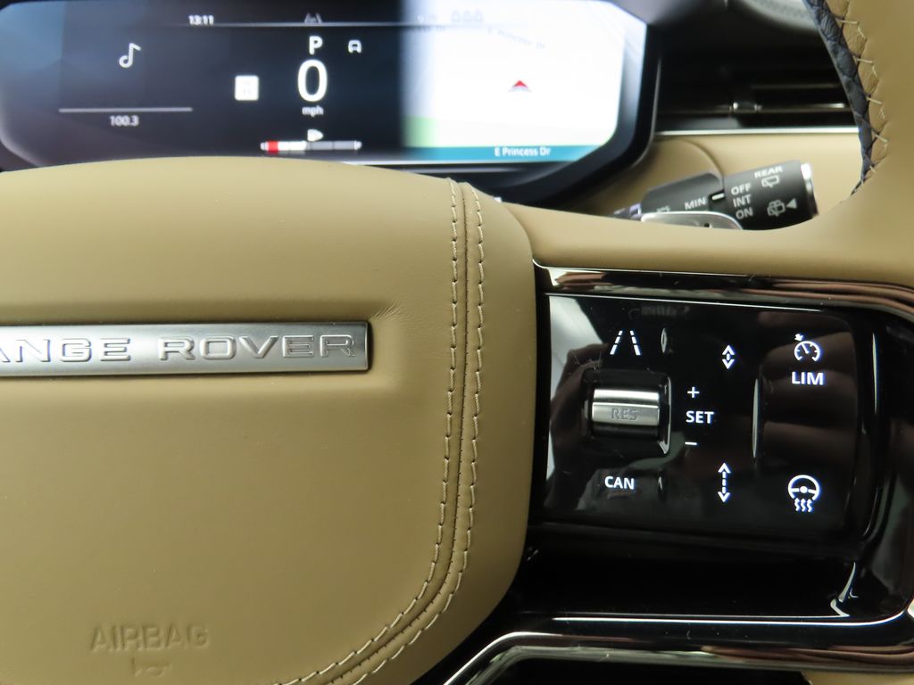 2025 Land Rover Range Rover Sport Dynamic 12