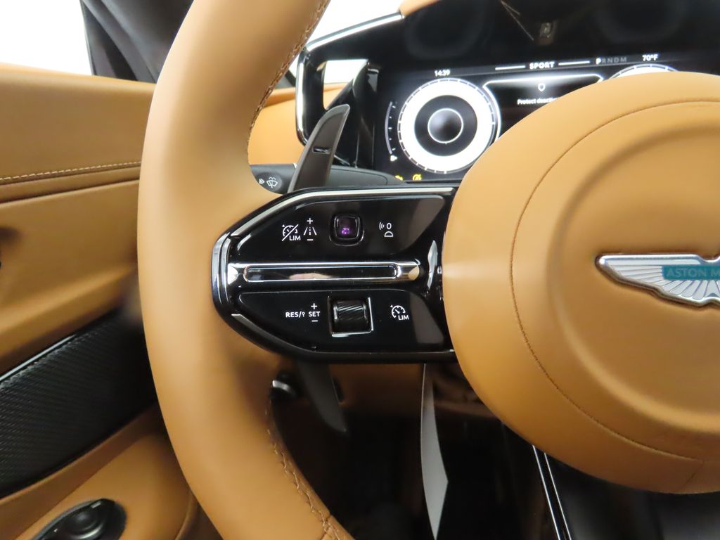 Thumbnail: 2026 Aston Martin Vantage - 11