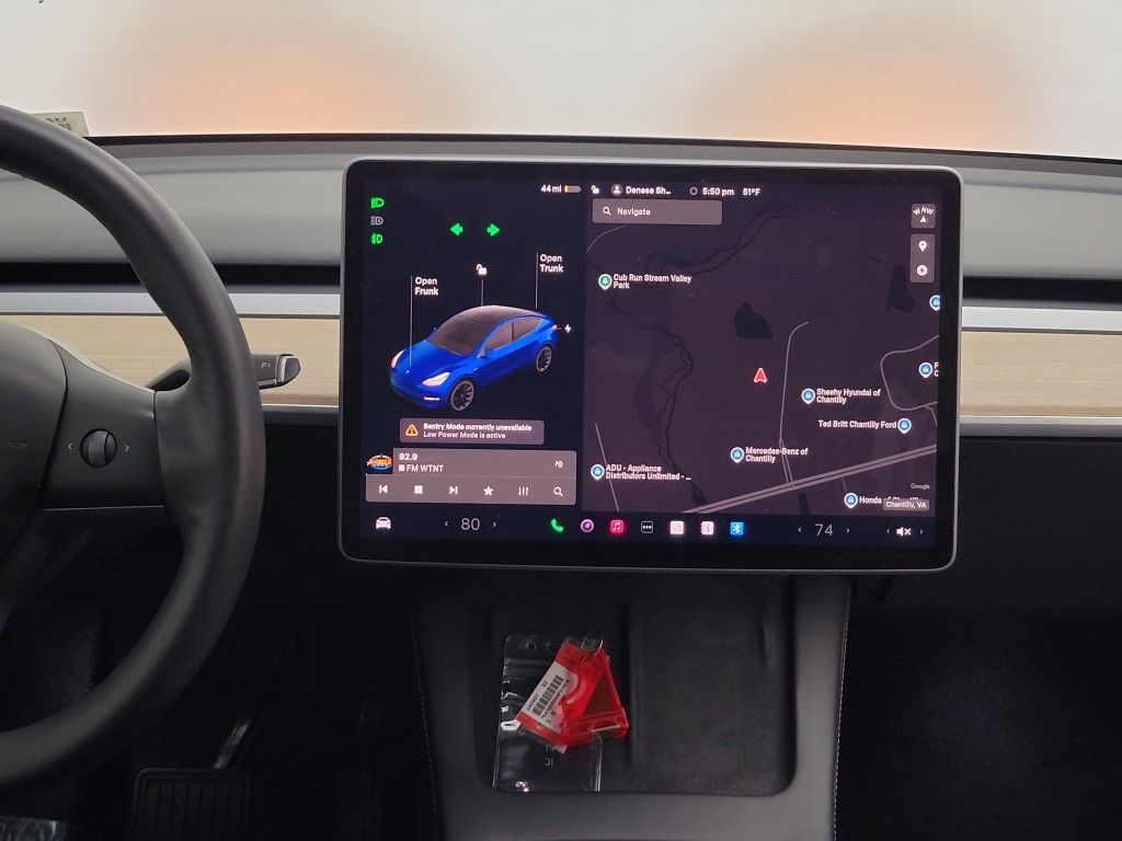 Thumbnail: 2022 Tesla Model Y - 18