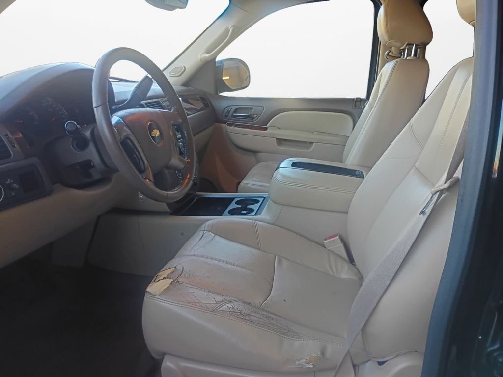 Used Car 2012 Chevrolet Suburban 1500  Lt For Sale Under $12,000 In Austin, Texas