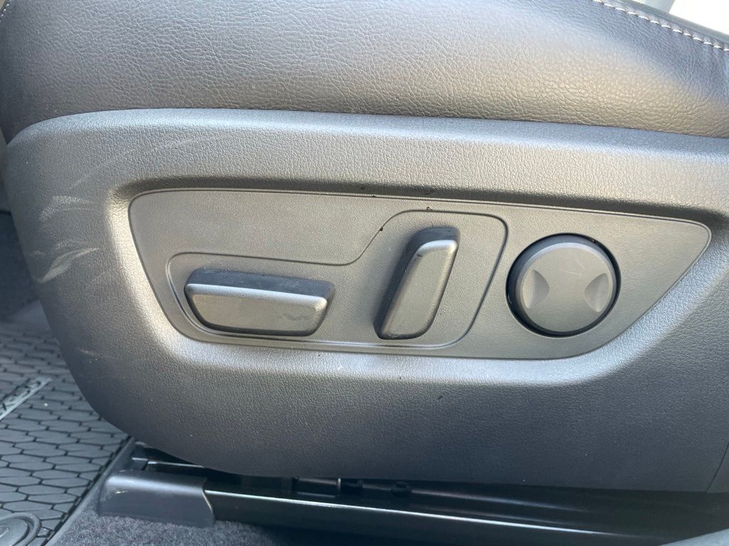 Used Car 2025 Mazda Cx-50  2.5 Turbo Premium Package For Sale Under $40,000 In Georgetown, Texas