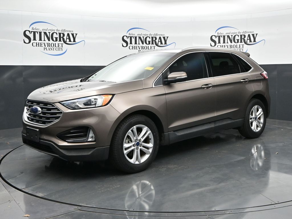 View vehicle photo 3