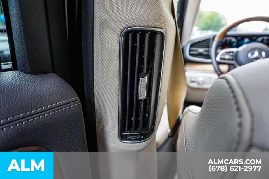 Used 2020 Beige Mercedes-Benz GLE 350 image 32