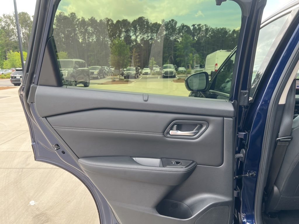 2024 Deep Ocean Blue Pearl Nissan Rogue SL FWD SUV