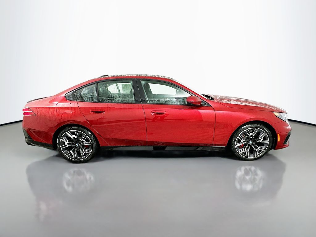 Thumbnail: 2026 BMW 5 Series - 4