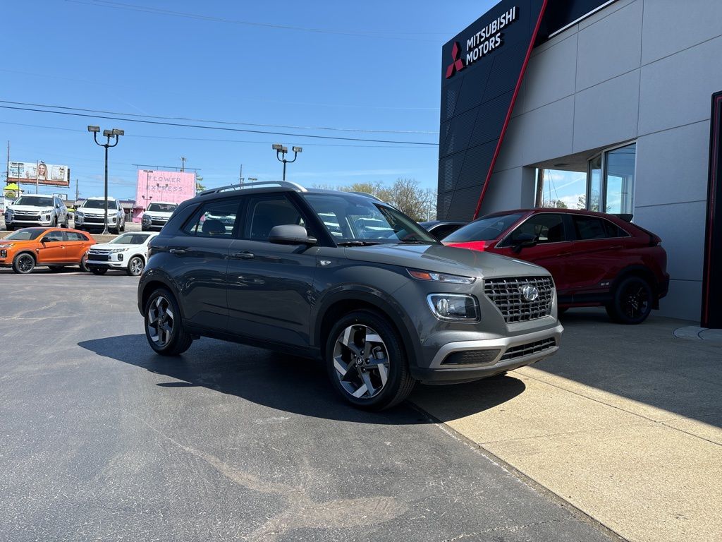 2025 Hyundai Venue SEL