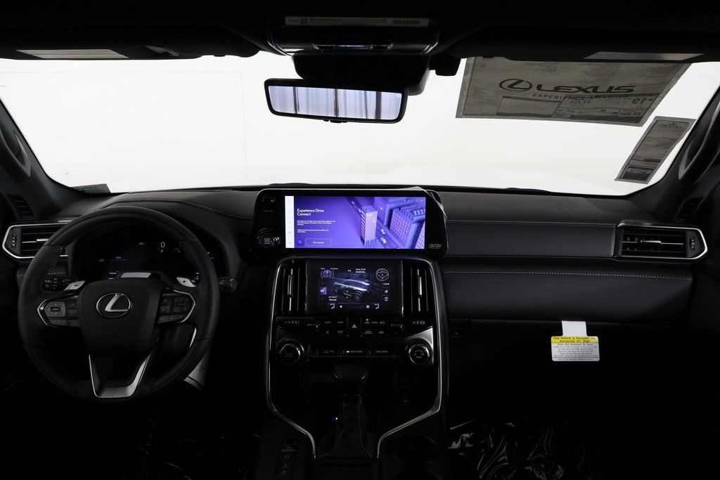 2025 Lexus LX 600 4