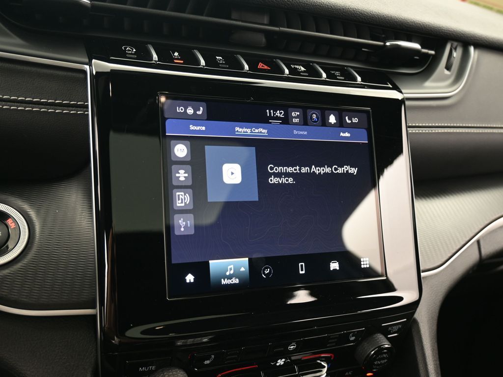 Used 2024 Bright White Clearcoat Jeep Altitude X image 19