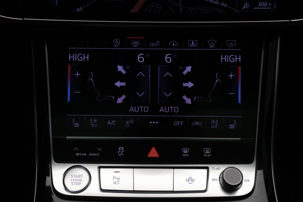 Thumbnail: 2019 Audi A8 - 26