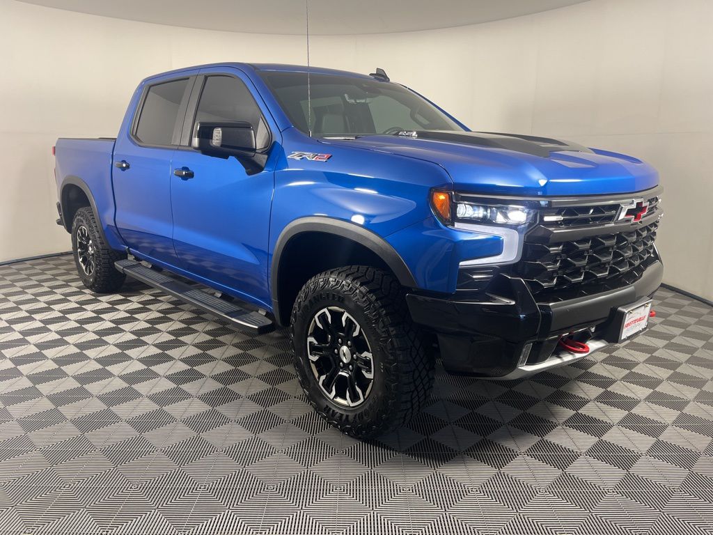 Thumbnail: 2022 Chevrolet Silverado 1500 - 6