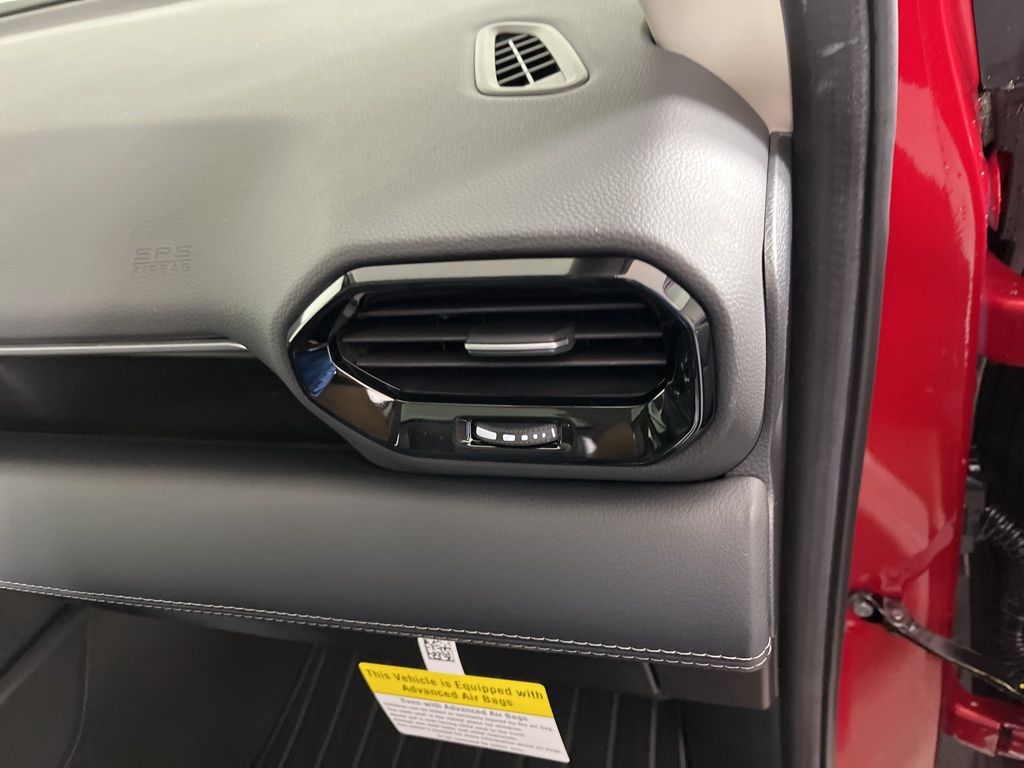 2025 Honda Pilot Touring 10