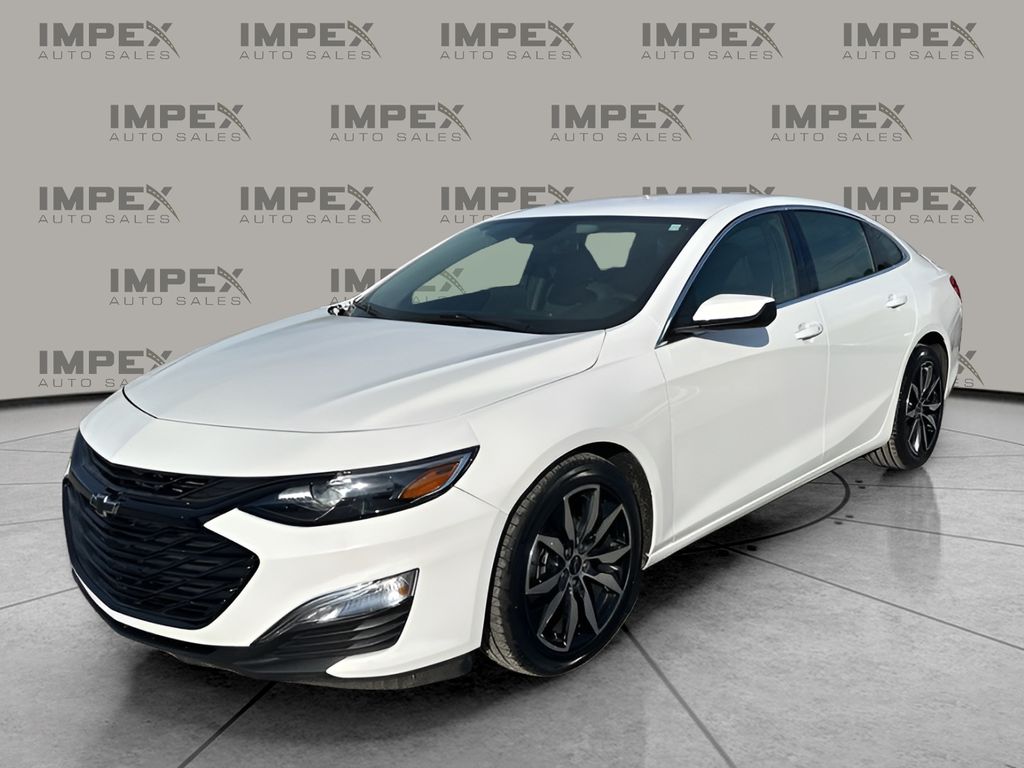 2024 Chevrolet Malibu RS's photo