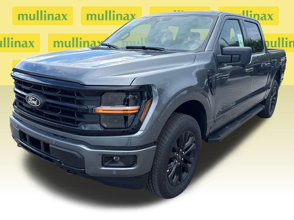 New 2026 Gray Ford XLT image 17