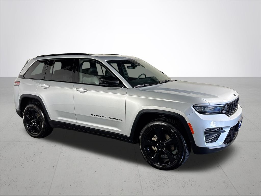 2023 Jeep Grand Cherokee Altitude X
