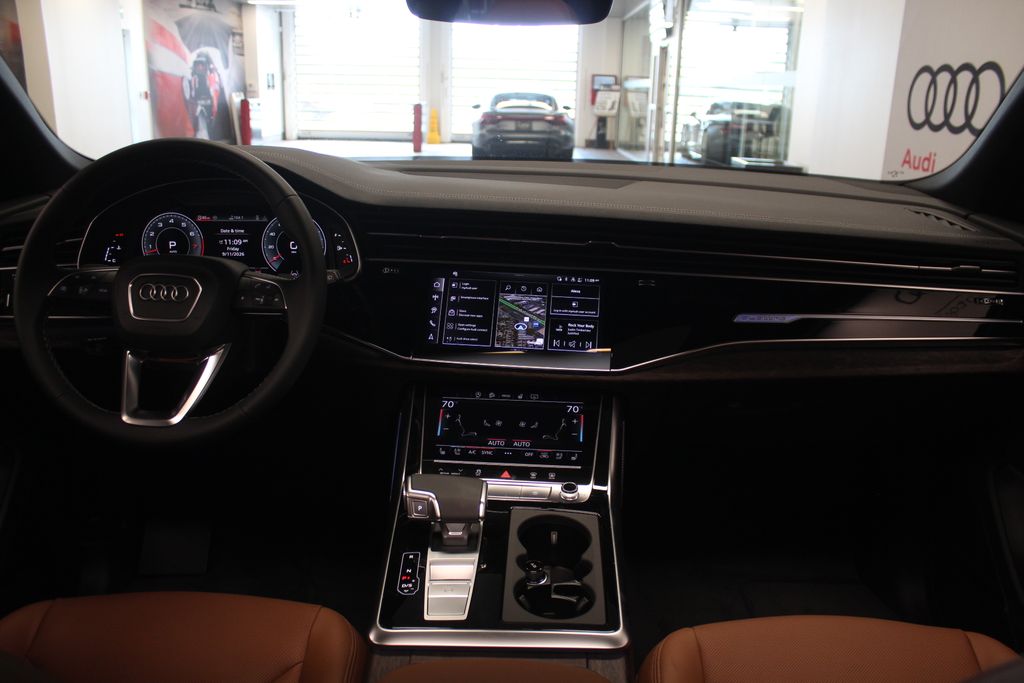 Thumbnail: 2027 Audi Q8 - 10