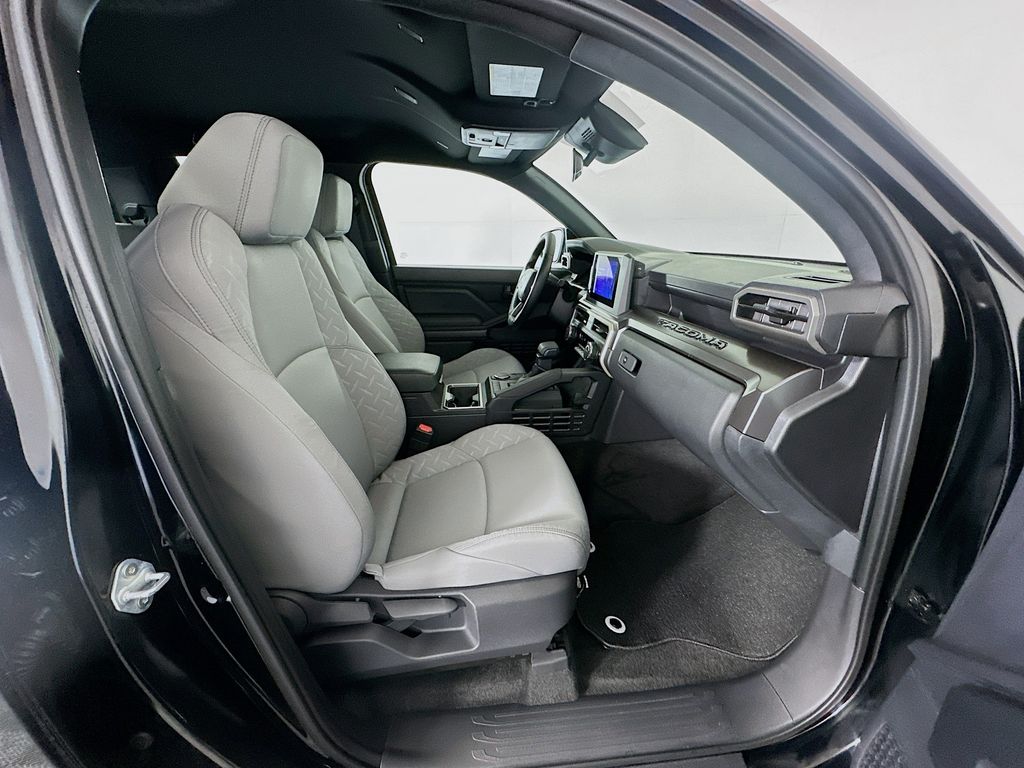 Thumbnail: 2025 Toyota Tacoma - 27