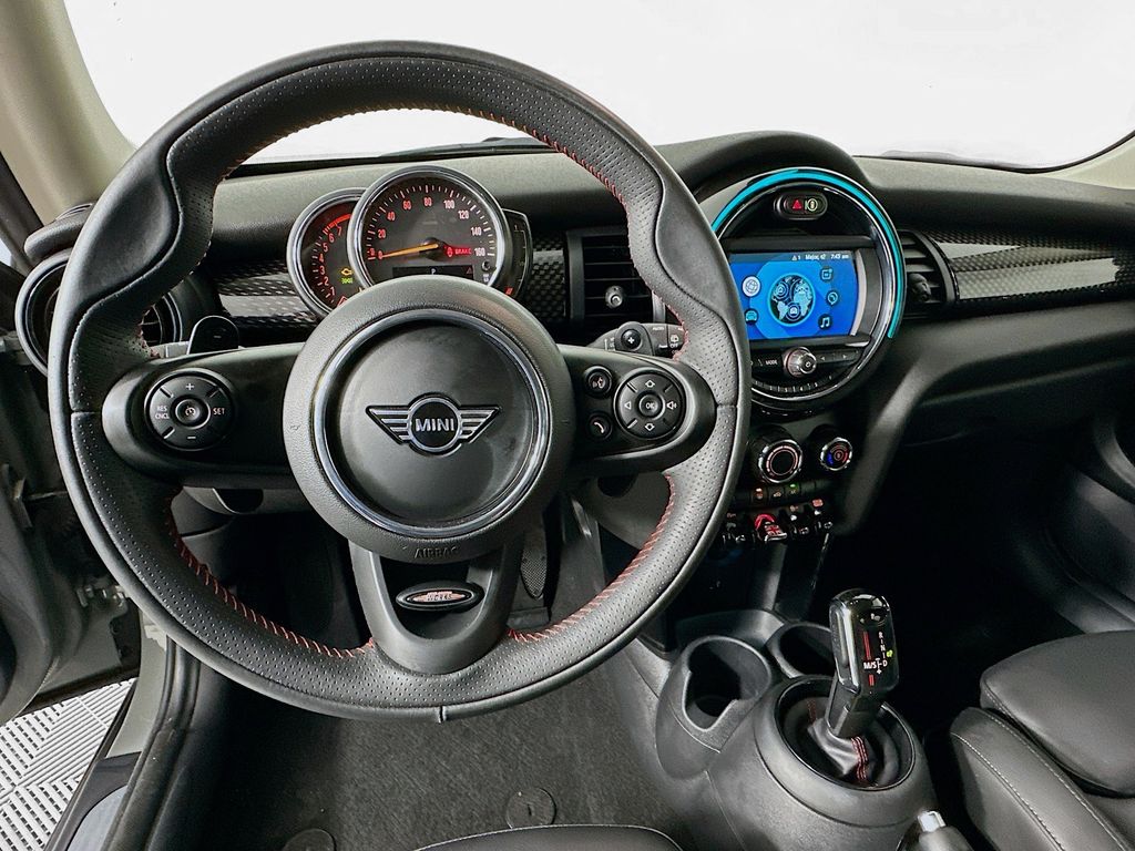 2020 MINI Cooper S 11