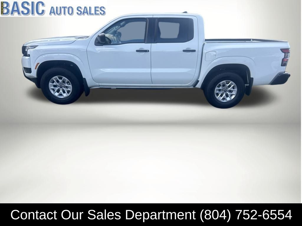 Glacier White 2026 Nissan Frontier Pickup Truck Four-Wheel Drive 9-Speed Automatic Overdrive