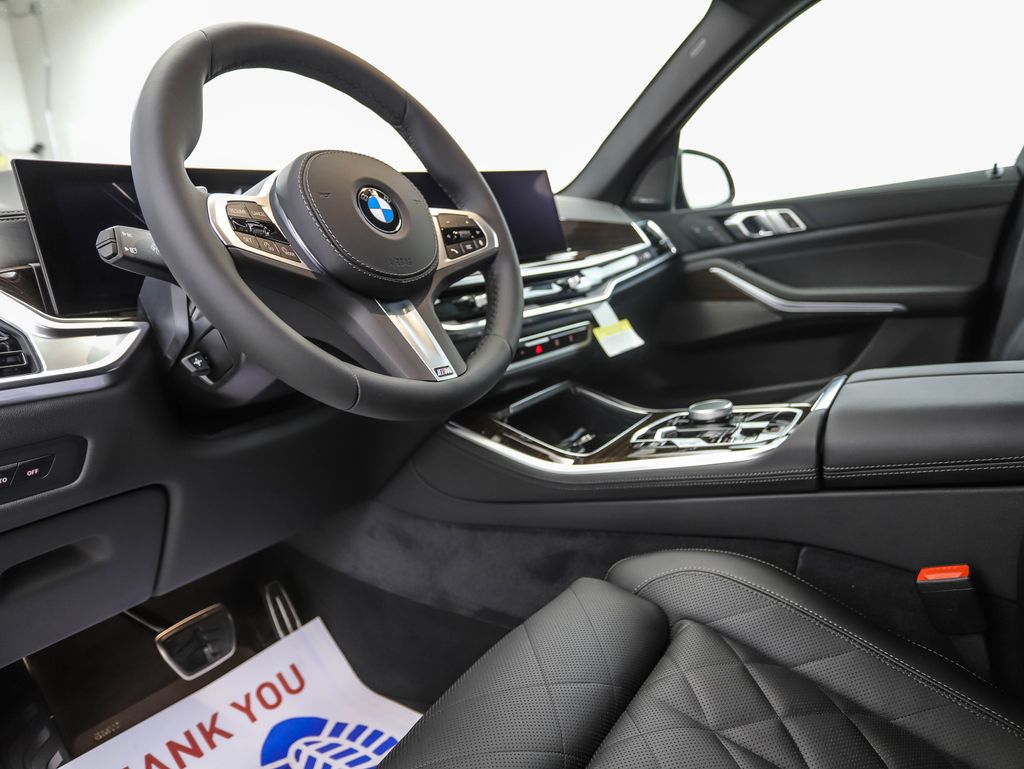 Thumbnail: 2026 BMW X5 - 10