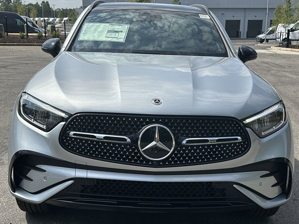 2024 Mercedes-Benz GLC GLC 300 3