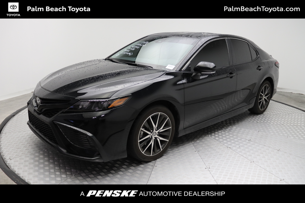 2024 Toyota Camry SE -
                West Palm Beach, FL