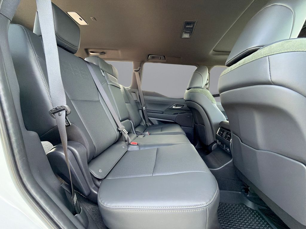 Thumbnail: 2026 Lexus GX - 17