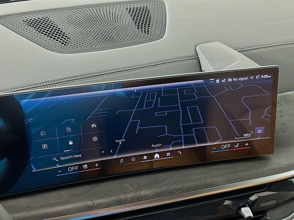 Thumbnail: 2026 BMW X7 - 12